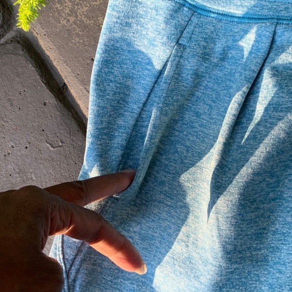 ZELLA Women's Shorts Size XL EUC Women's Size XL - Picture 3 of 4